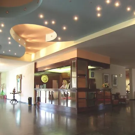 Alexandros Hotel 4*