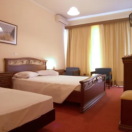 Alexandros Hotel Perama (Corfu)