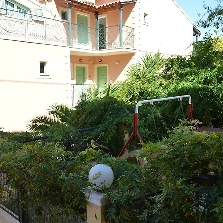 Philippos Aparthotel Kassiopi