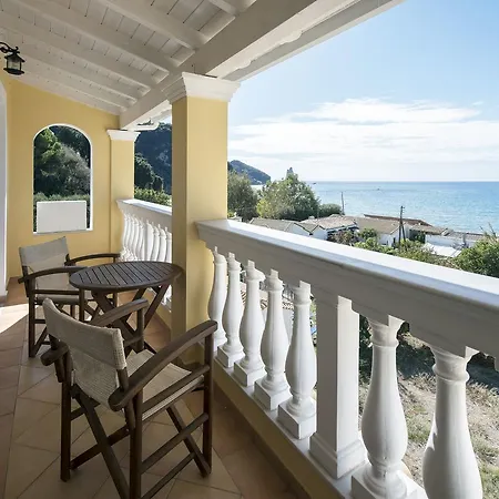 Aparthotel Sea Breeze & 2*