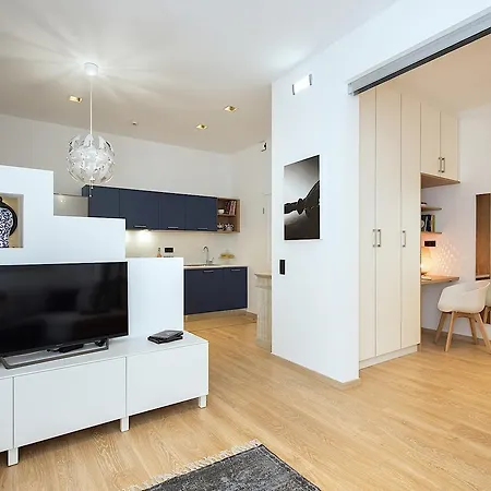 Pinia Luxury Apts Myrina & Nefeli Apartment