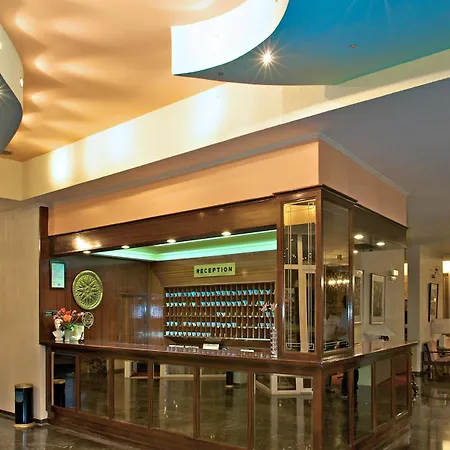 Hotel Alexandros 4*