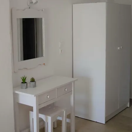 Alina's Apartment Kavos