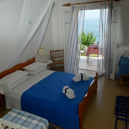 Eros 2* Benitses (Corfu)