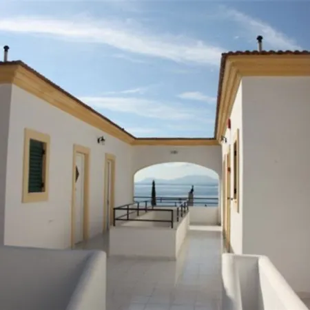 Crystal Blue Hotel, Aparthotel Barbati