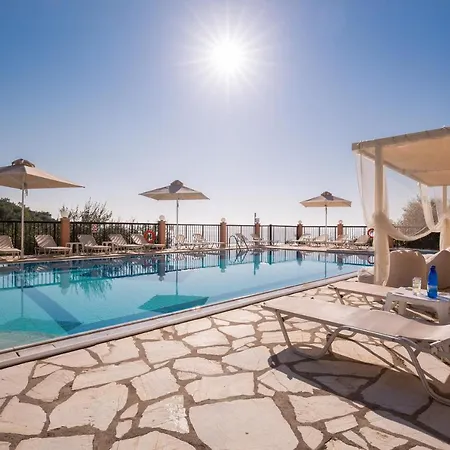 Nestoras Aparthotel