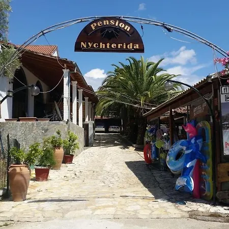 Aparthotel Nychterida