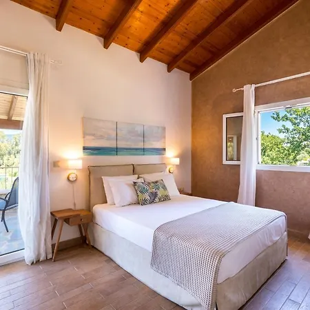 Villa St Nicholas House With Private Heated Pool