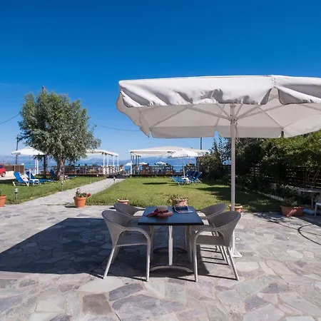 Christina Beachfront By Hotelius Petriti (Corfu)