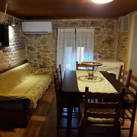 Peristeris Traditional House Since 1900 Corfu Ano Garouna
