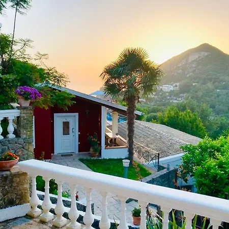 Holiday home Ermones Emerald Vatos