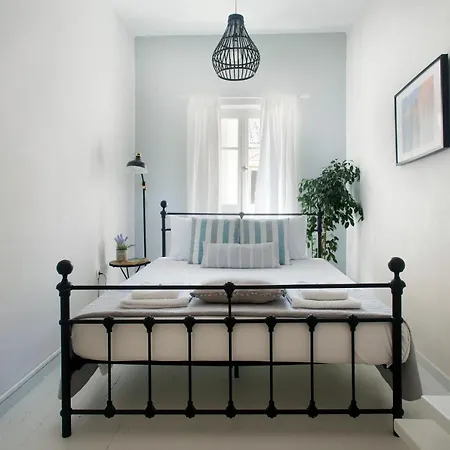 Classic Corfiot Town House Holiday home