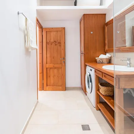Apartment The House Kaminaki Nisaki (Corfu)
