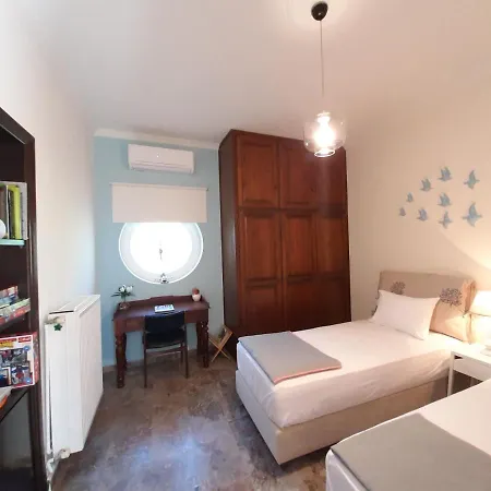 Kontis Apts Appartement *