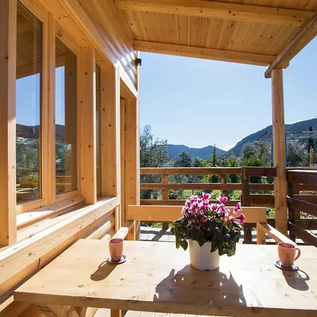 Romantic Tree House Ferienhaus