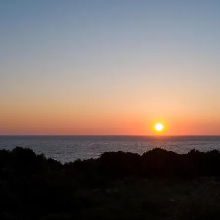 Villa Alonaki Bay