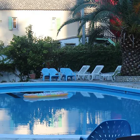 Hotel Le Mirage 2*