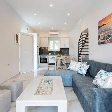 Ad Homes Villa *