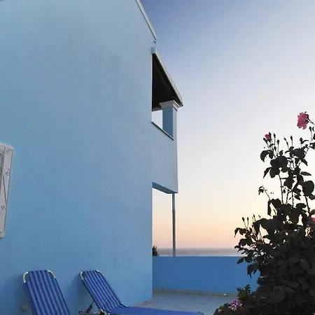 Apartment Theophilos Blue Cozy Agios Georgios Pagon