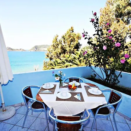Theophilos Blue Cozy