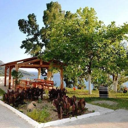 Theophilos Blue Cozy Apartment Agios Georgios Pagon