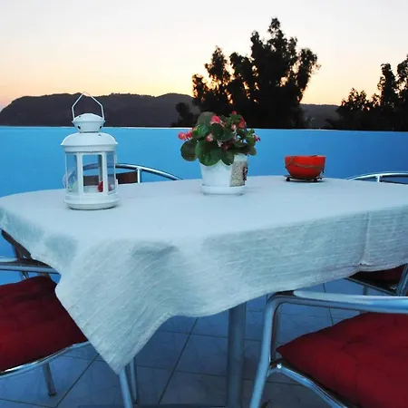 Theophilos Blue Cozy *