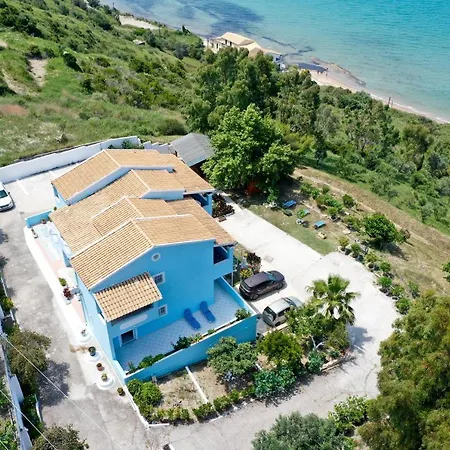 Apartment Theophilos Blue Cozy *