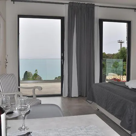 Hill Apartment Pelekas