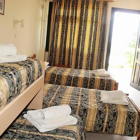Avra Sea View Paradise Pool Aparthotel Moraḯtika