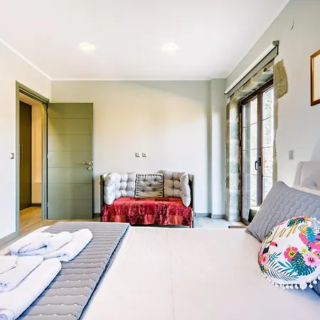 Villa Filia Stone *