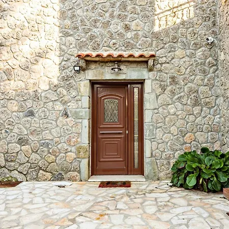 Filia Stone Villa Gouvia