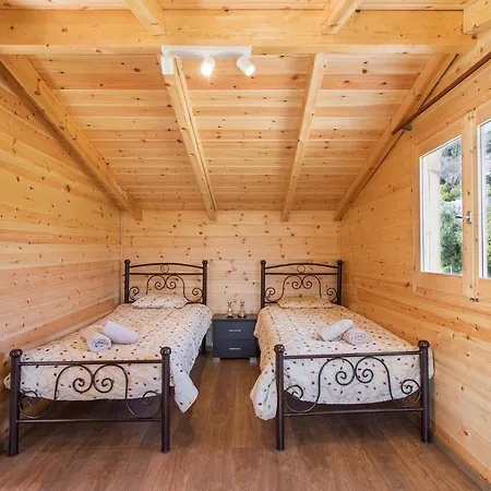 Romantic Tree House Ferienhaus *