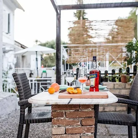 Holiday home Giafka. Rustic Traditional House