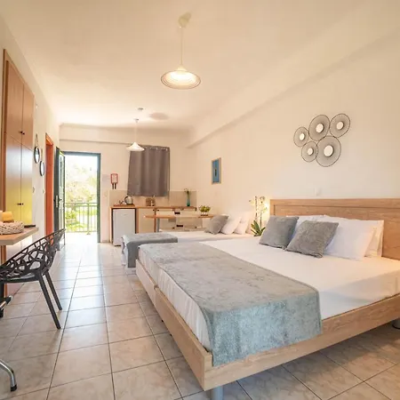 Aparthotel Yianetta 3*