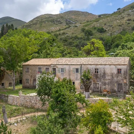 Holiday home Charilaos Spiti Old Perithia