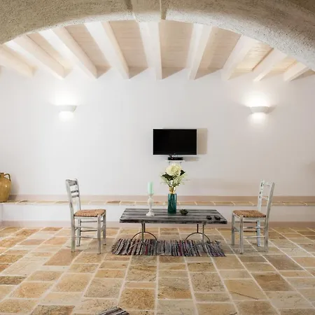 Holiday home Charilaos Spiti Old Perithia *
