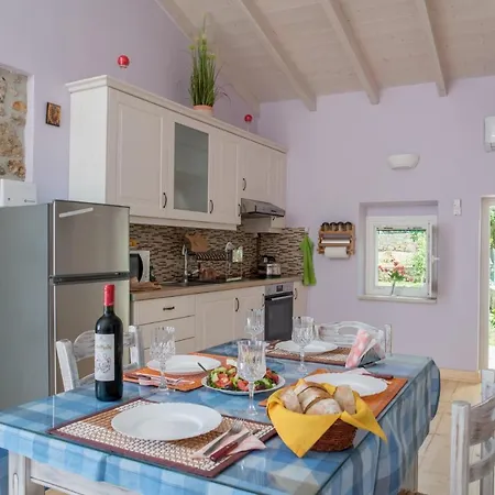 Holiday home Charilaos Spiti Old Perithia Ypsilas