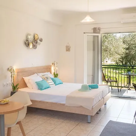 Yianetta Aparthotel 3*