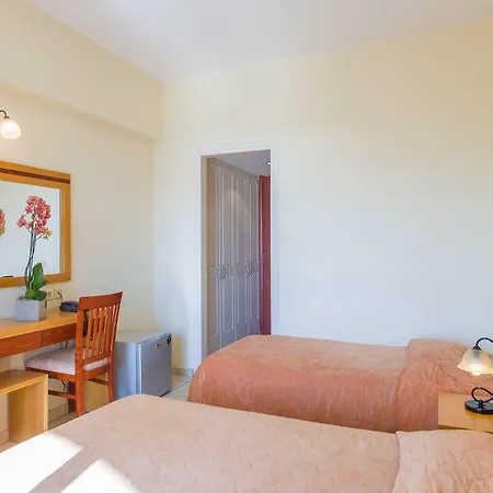 Hotel Corfu Hellinis 3*