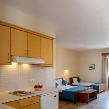 Rossis 3* Moraitika