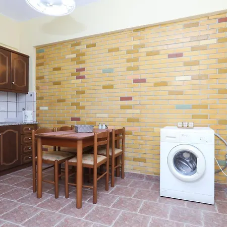 La Maison Au Village Apartment Avliotai
