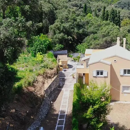 Giannis House 2022