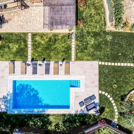 Filia Stone Villa Gouvia