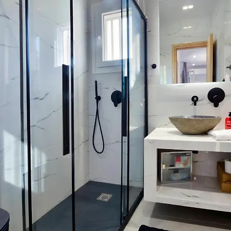Holiday home Stylish Privet Poolside