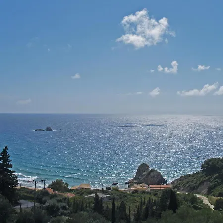 Perfect For A Family Escape - Apartment Pelekas