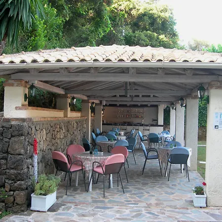 Karmar Aparthotel 2*