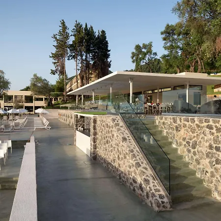Aeolos Resort