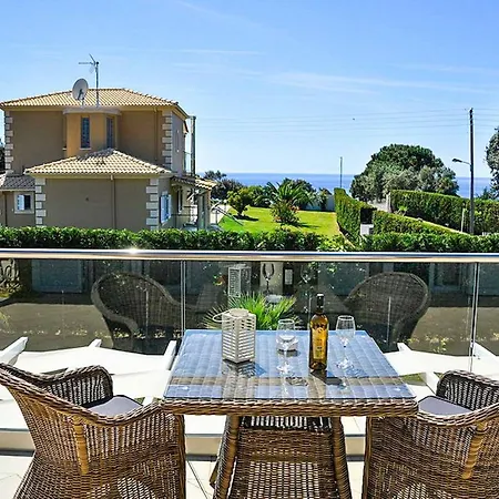 Villa Erato Halikounas