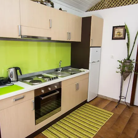 Apartment Eleni's *