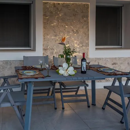 Dalas House Almiros Beach